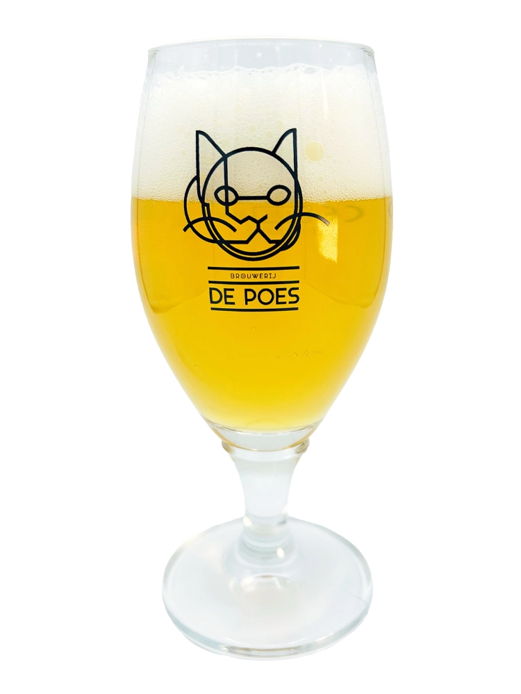 De Poes glass