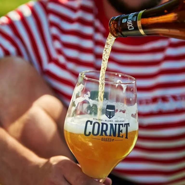 https://www.beerglassenthusiast.com/wp-content/uploads/cornet-lifestyle-01.webp